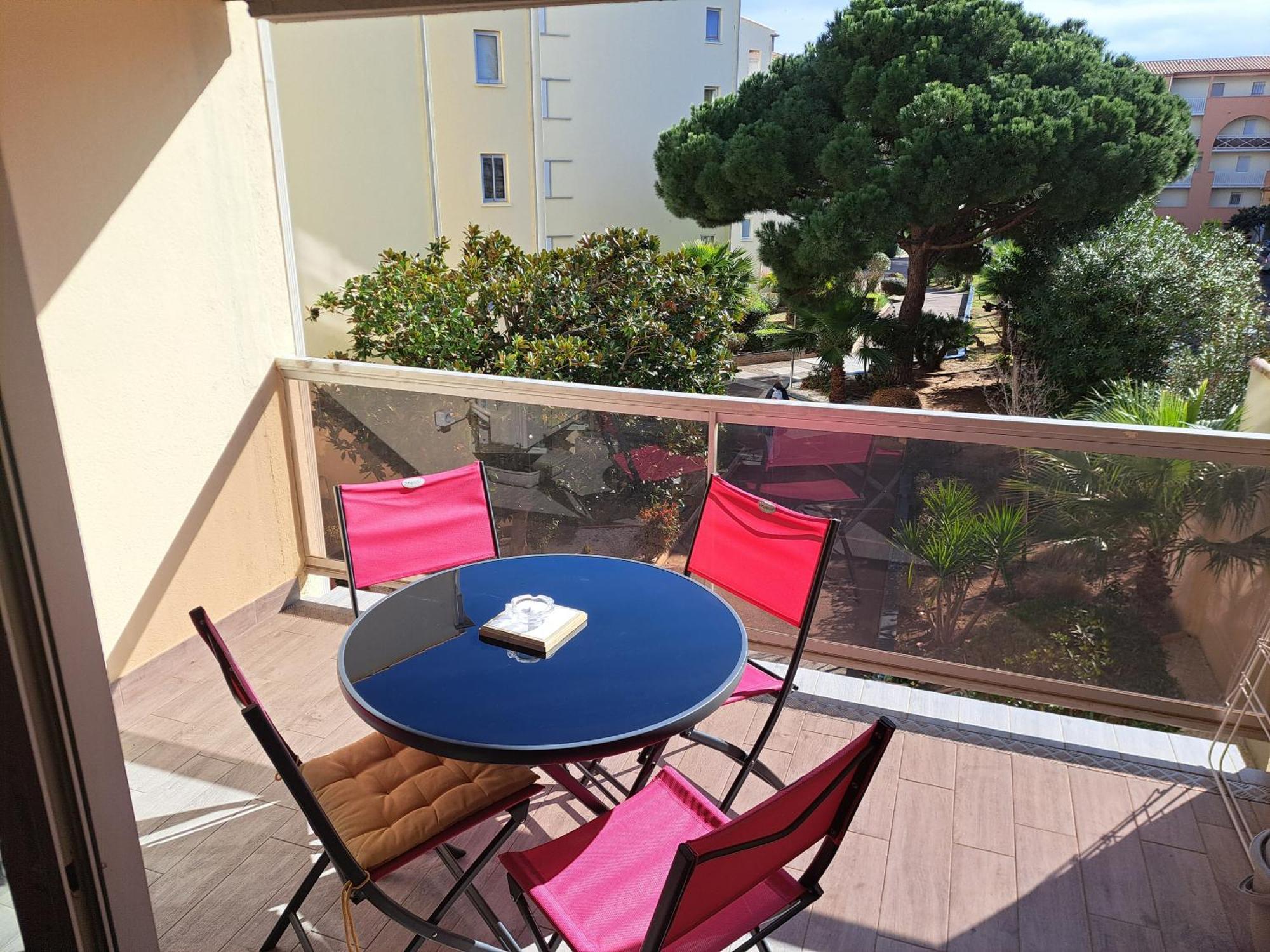Helios 32, T2 Climatise, Parking, 500M Plage Agde Εξωτερικό φωτογραφία